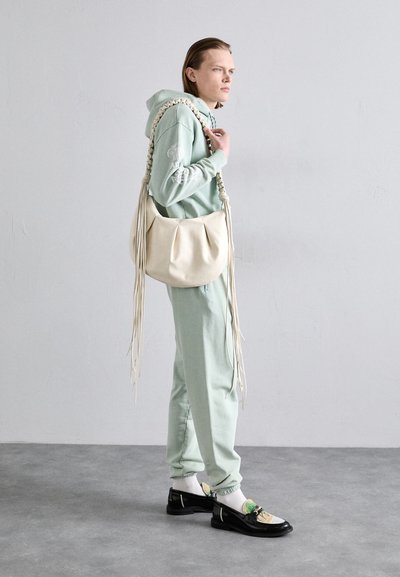 Holzweiler COCOON UNISEX - Mala a tiracolo - ecru