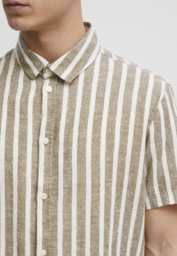 PROCHY - Shirt - shitake3