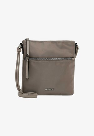 Taupefarbene Umhängetasche mit verstellbarem Riemen, vorderer Reißverschlusstasche und silbernem Emily & Noah Logo auf glattem Stoff.