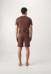 Pier One Nachtwäsche Set - brown