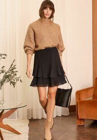 Love & Roses REGULAR FIT - Miniszoknya - black