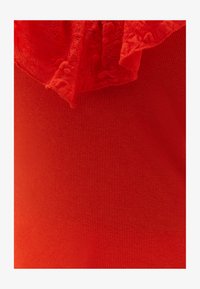 Geselecteerd, mandarin red