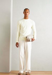 INDICODE JEANS Long sleeved top - white asparagus
