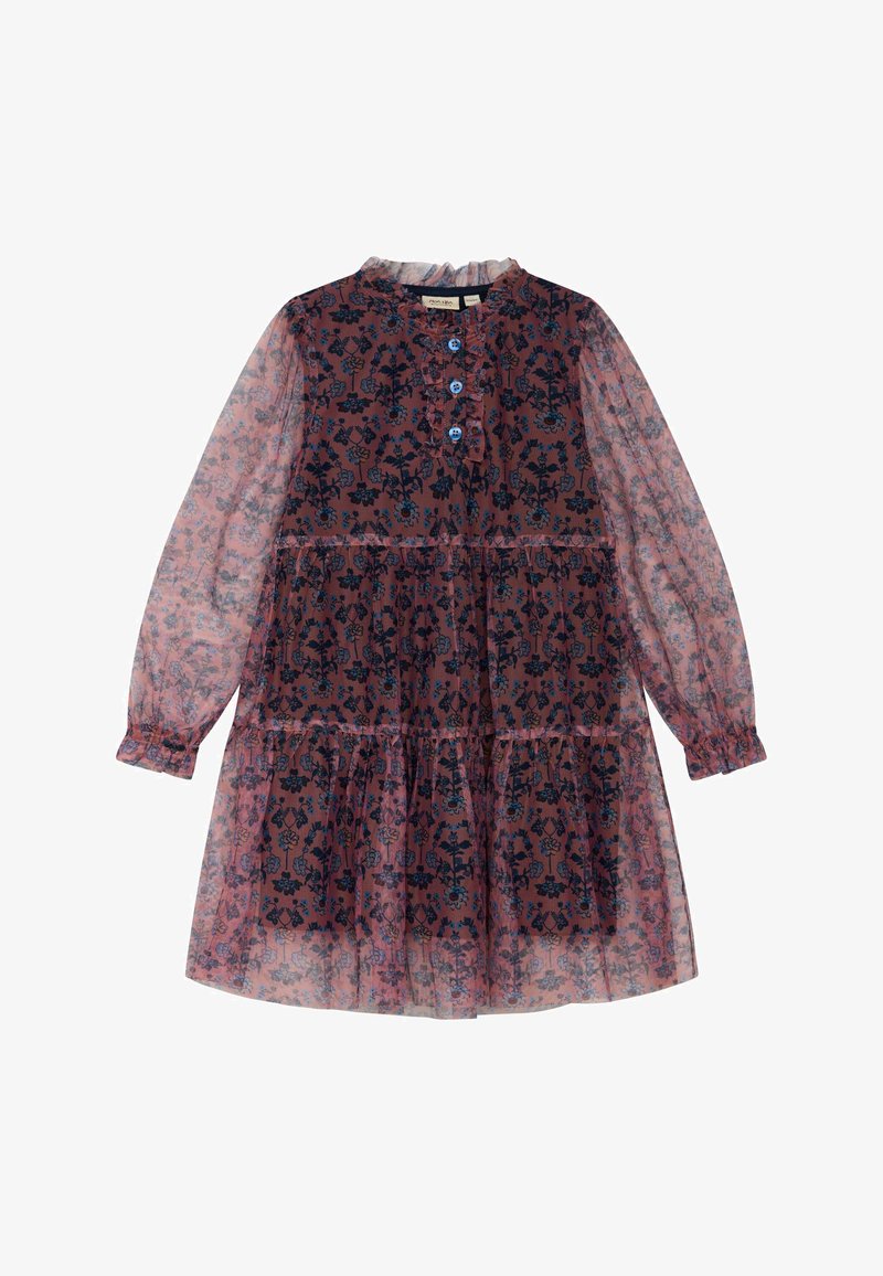 Vestido rosa transparente con patrón floral oscuro, cuello con volantes, botones en el frente, mangas largas y falda en capas. La tela tiene una textura ligera.