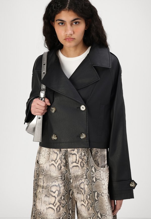 ONLAMIA - Faux leather jacket4