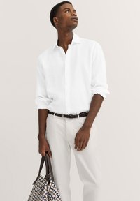 bugatti - Shirt - weiß Thumbnail Image 1