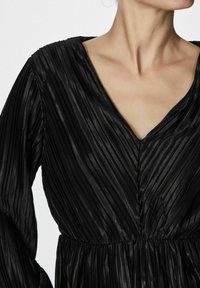 YAS YASSTORMA - Bluse - black