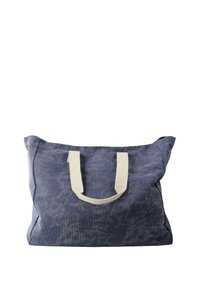 Grote marineblauwe stof tote bag met een gestructureerd oppervlak, voorzien van twee ivoorkleurige handvatten om mee te dragen en een open bovenkant.