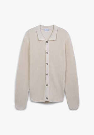 Cremefarbener gestrickter Cardigan mit Kragen, vorderem Knopfverschluss und langen Ärmeln, der aus strukturiertem Stoff besteht und dekorative Knöpfe aufweist.