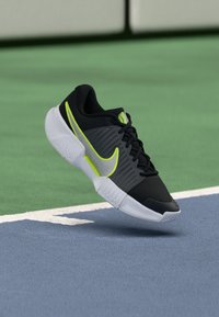 Unselected, black/white/anthracite/volt