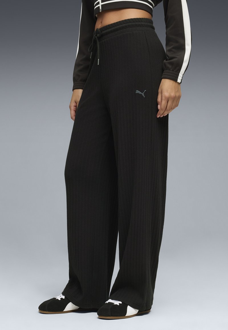 Puma HER HIGH-WAIST WIDE LEG HOSE - Kalhoty - black