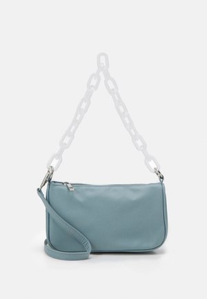 PCMAJA SHOULDER BAG - Handtas - kentucky blue/clear silver