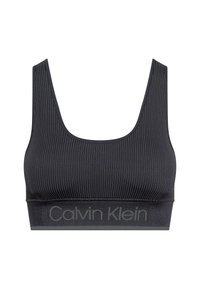 Czarny stanik sportowy z teksturą prążkowaną, szerokimi ramiączkami i elastycznym paskiem z logo "Calvin Klein" w odcieniu szarości.