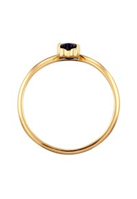 Guld ring med en rund lilla ædelsten sat i en tekstureret fire-kløft indstilling, med en glat, slank ring.