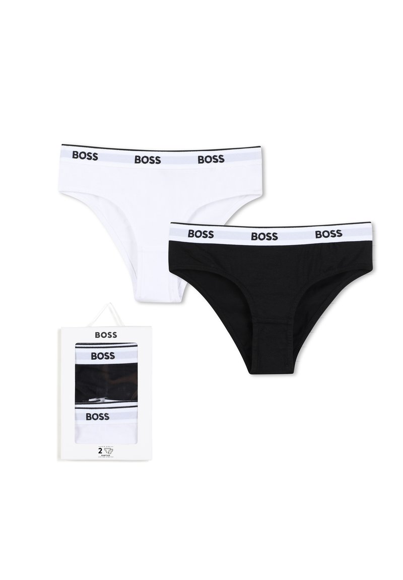 Dve pari bikini spodnjic, ena bela in ena črna, z kontrastnim elastičnim pasom z napisom "BOSS." Embalaža je bela.