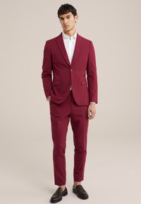 WE Fashion THE FLEX SUIT - Kostiuminės kelnės - red