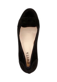 Chaussure plate en daim noir avec un bout arrondi, ornée d'un nœud cousu sur le devant et une doublure intérieure lisse.