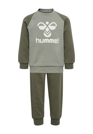 SET - Tracksuit - dusty olive