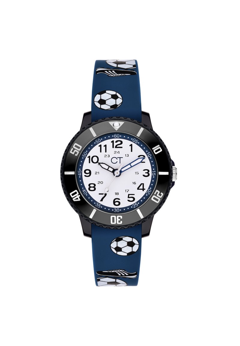 Blaues Silikonarmband mit schwarzer Lünette, weißem Zifferblatt, schwarzen und blauen Ziffern sowie einem fußballthemed Armbanddruck mit Bällen und Fußballschuhen.