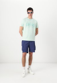 Thumbnail Image 2