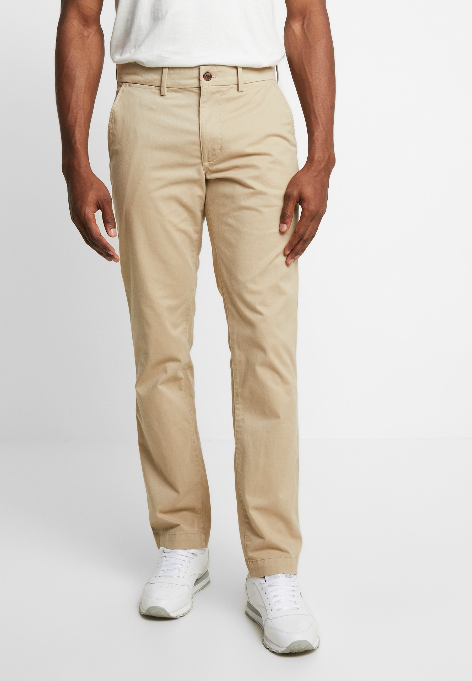gap straight chinos
