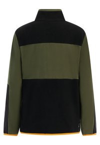 Fleecejack met een zwart bovenste gedeelte en een olijfgroene onderpaneel. Reflecterende oranje accenten op de zoom, met lange mouwen.