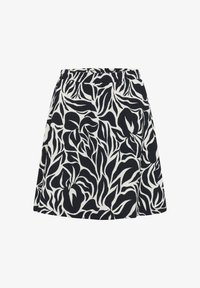 Unselected, midnight marine chalk leafs