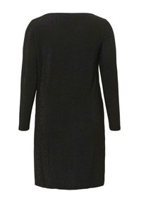 Schwarzes Kleid mit langen Ärmeln, einem runden Ausschnitt und einem leicht lockeren Schnitt. Das Material hat einen subtilen Schimmer-Effekt und eine glatte Textur.
