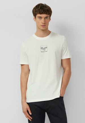 - T-shirt z nadrukiem