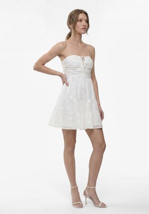 Koton, STRAPLESS MINI DRESS - Hverdagskjole - off-white