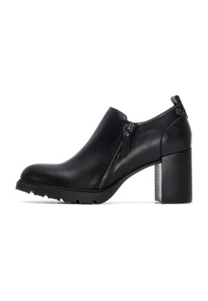 Zapatos altos - black