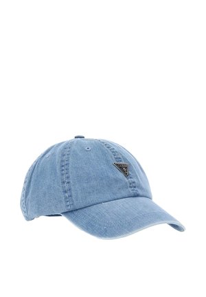 Lichtblauwe denim baseballpet met een klein driehoekig Guess-logo aan de rechtervoorkant.