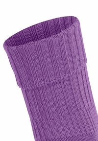 FALKE Striggings Rib - Socken - pink iris