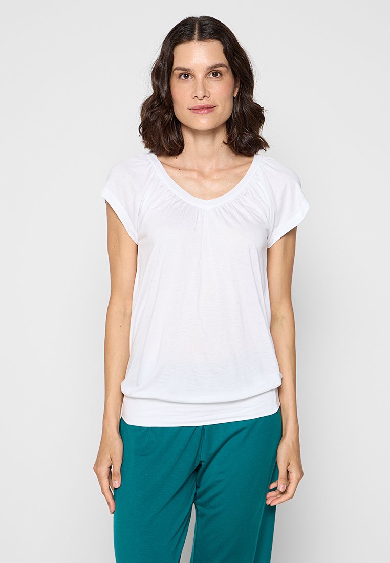 Lascana Pyjamashirt wit Lascana Pyjamashirt wit