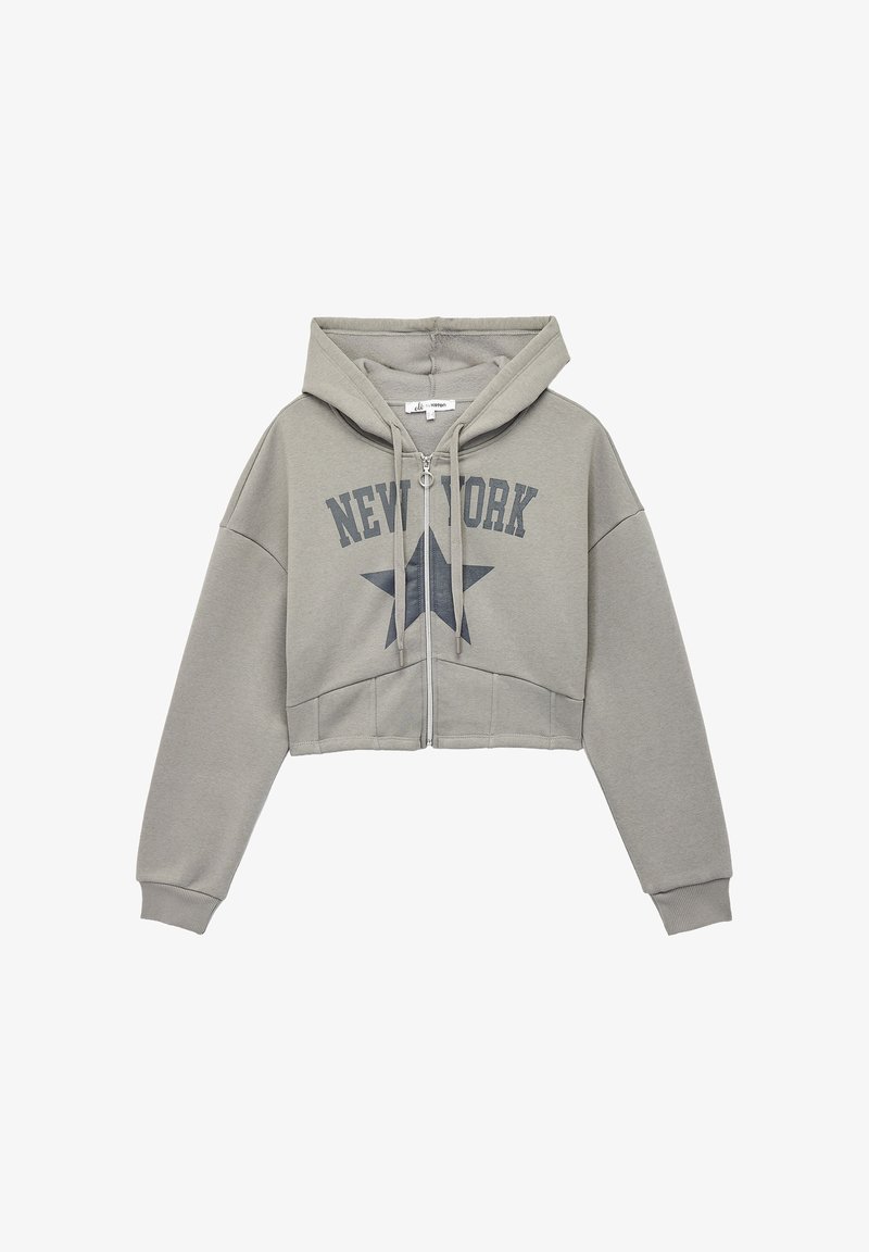 Geknipte, grijze hoodie met een rits aan de voorkant, grote capuchon en bedrukking "NEW YORK" met een stergrafiek op de borst. Gemaakt van zachte stof.