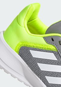 adidas Performance TENSOR - Scarpe da camminata - grey three   cloud white   lucid lemon