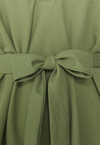 Esprit Vapaa-ajan mekko - khaki