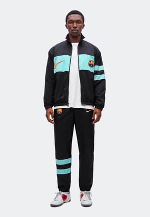 Nike FC Barcelona Third Repel i96 Track Pants 'Black Green Frost University Gold' — foto 2