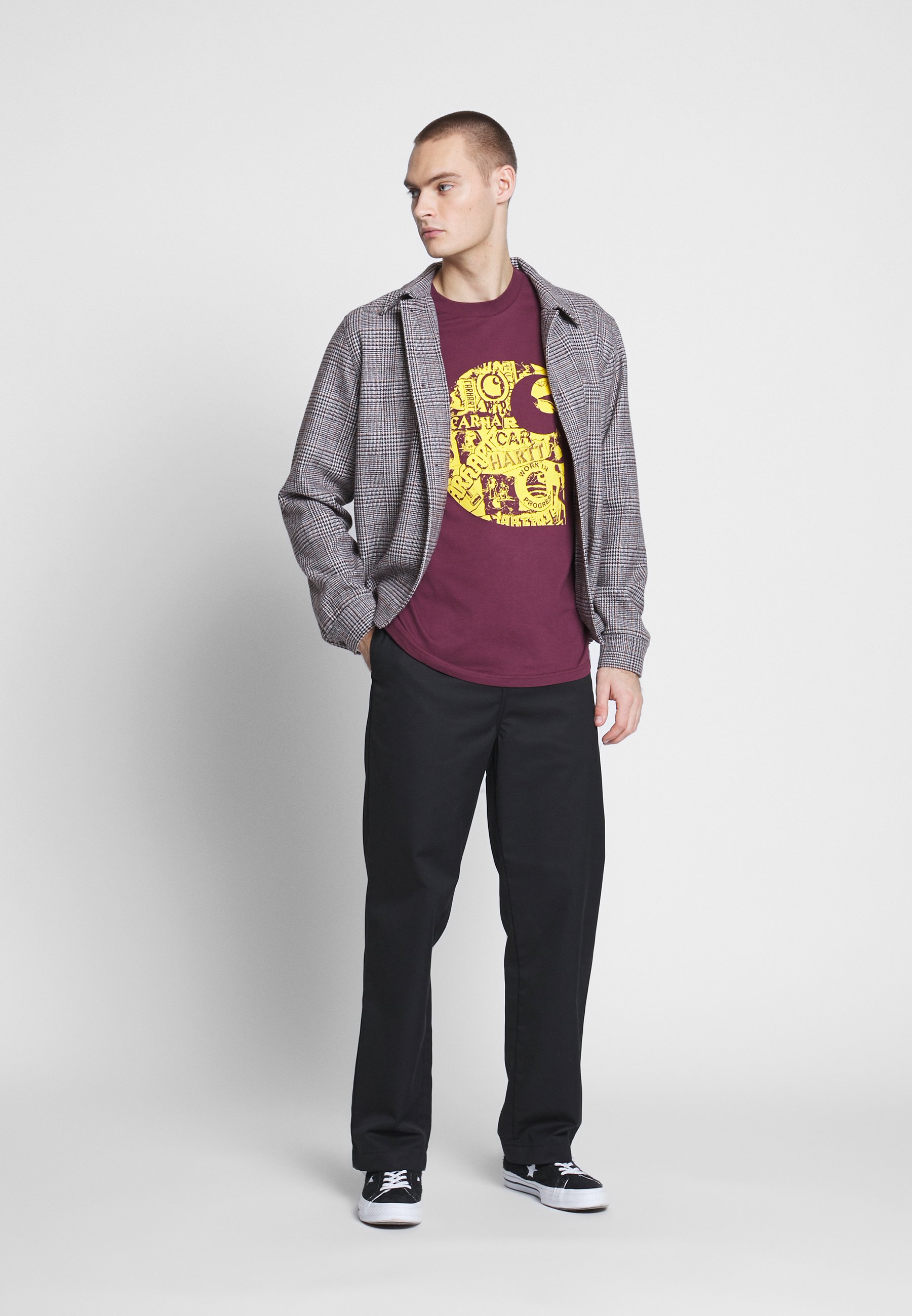 Carhartt WIP COLLAGE T shirts med print shiraz Carhartt WIP COLLAGE - T-shirts med print - shiraz / sunflower