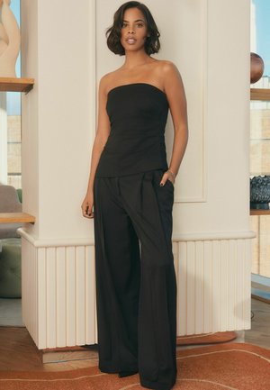 ROCHELLE HUMES PLEATED WIDE LEG - Bikses - black