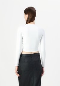 Hollister Co. SEAMLESS CREW  - Top dugih rukava - bright white