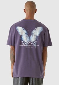 9N1M SENSE Triko s potiskem - purplenight