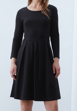 Vestito di maglina - black