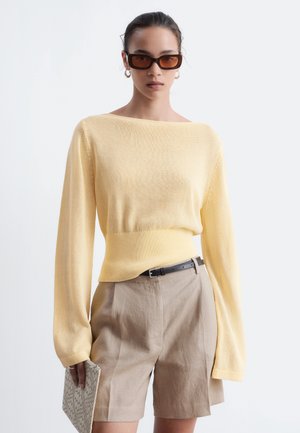 & OTHER STORIES, & OTHER STORIES ROLLED EDGE BOAT-NECK TOP - Pullover - yellow