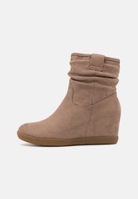 Non sélectionné, taupe