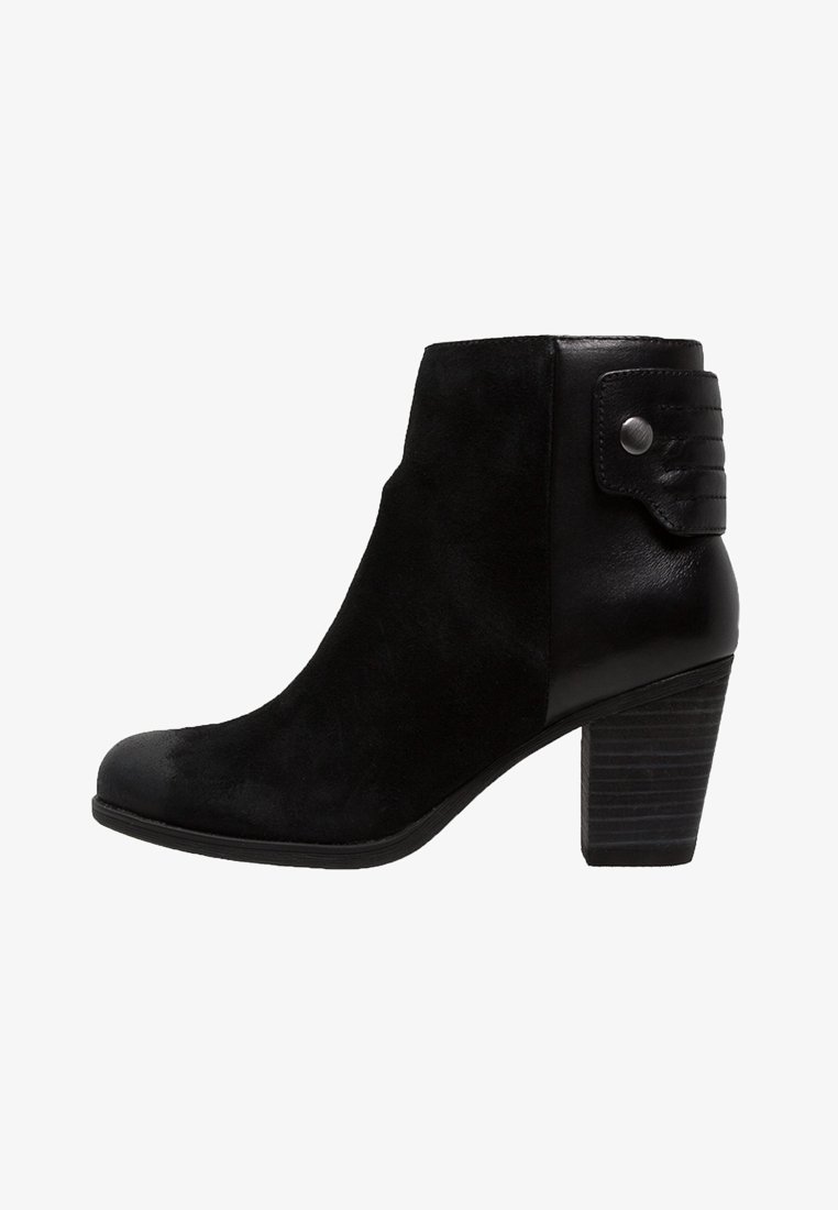 Clarks Kotníková obuv - black