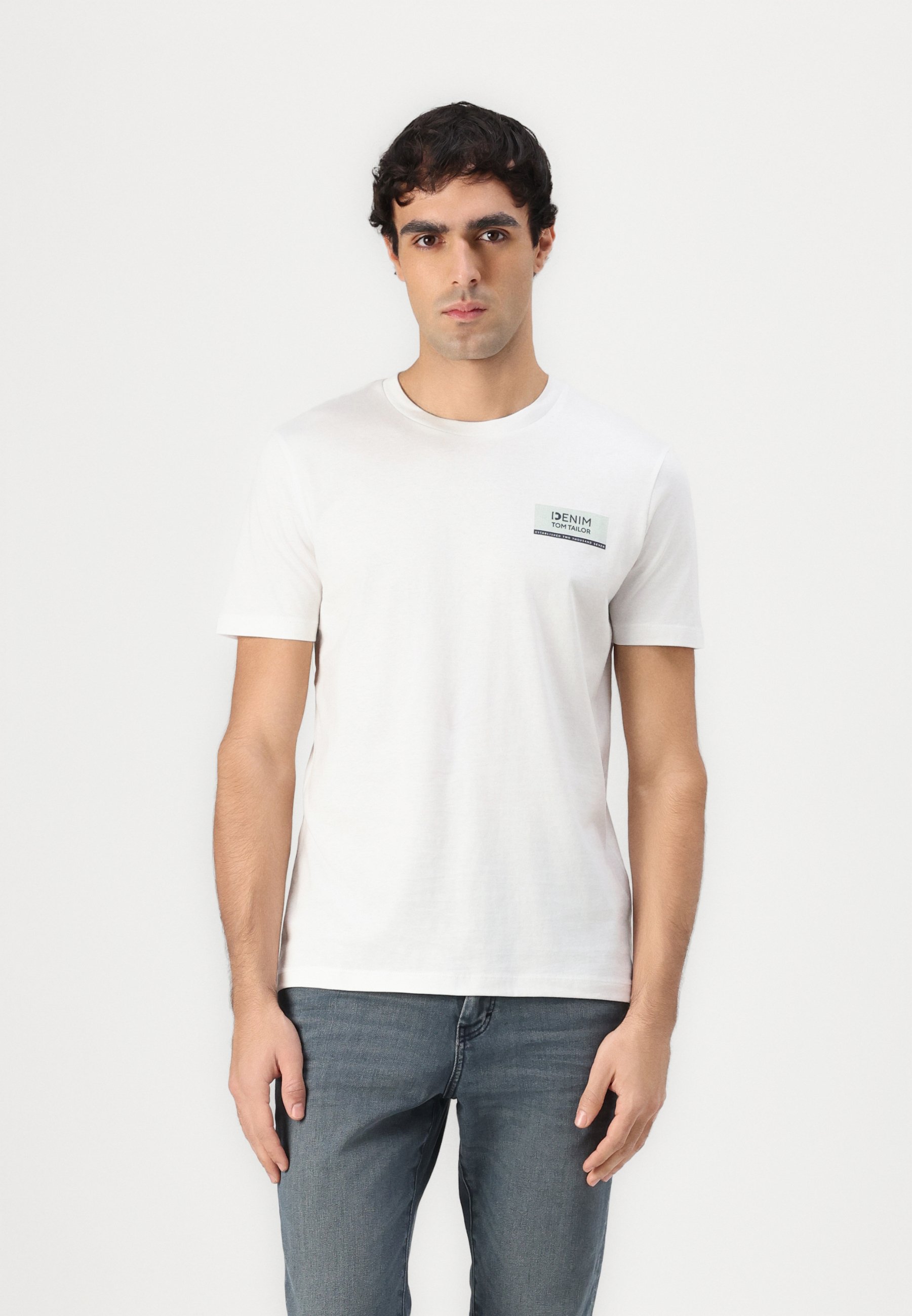 TOM TAILOR Denim T-Shirt Uomo Con Logo Stampato – Cotone Sostenibile, Vestibilità Regolare, Girocollo, Maniche Corte, Collezione BE PART