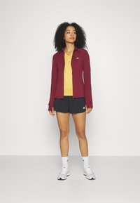 adidas Performance TRAINING COVER-UP - Træningsjakke - shadow red
