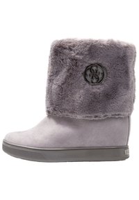 Guess Kotníkové boty na klínu - light grey