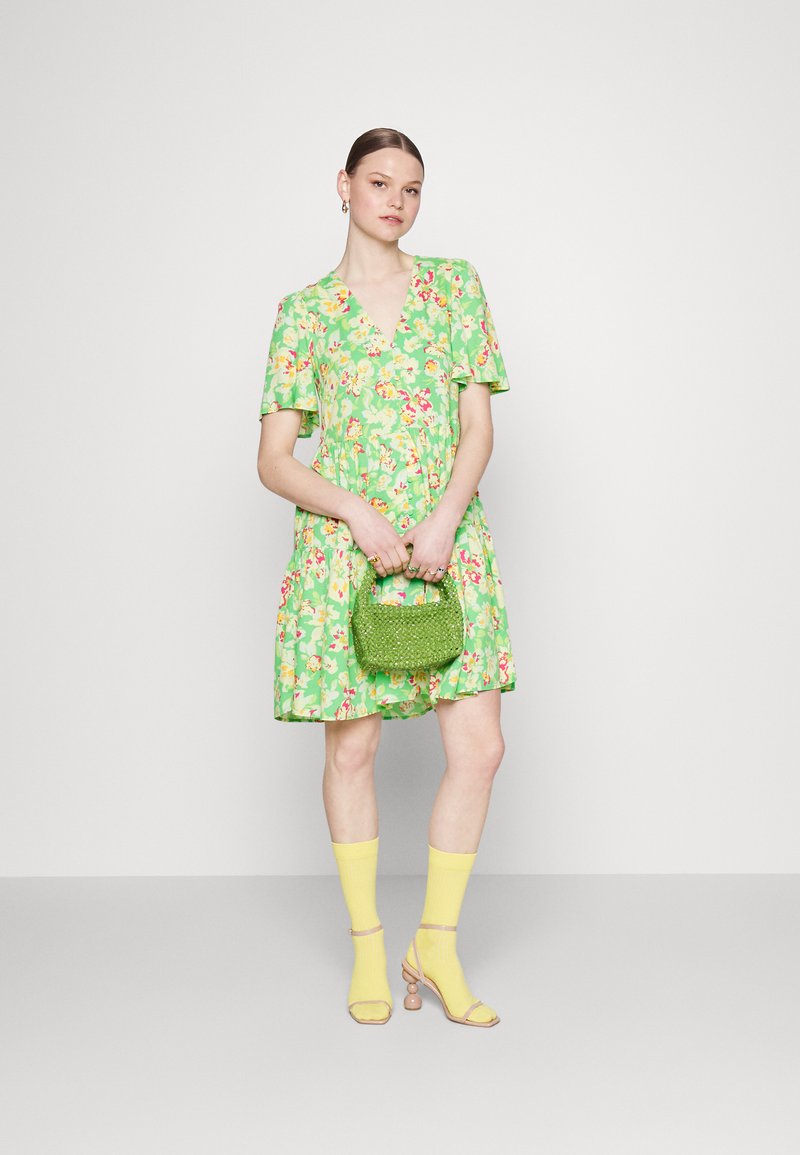 YAS Jurk groen YAS Jurk groen